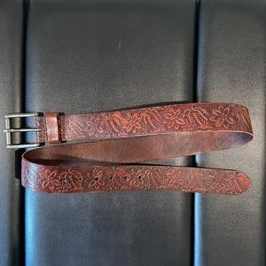 Leather Hollister belt size 32
